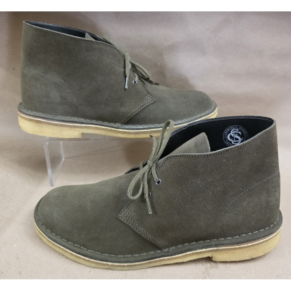 Clarks (Sz 10.5) Olive Green Suede Chukka Ankle Boots Crepe sole 21621